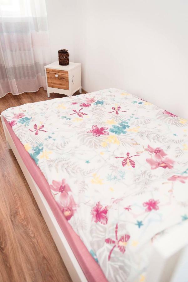 ★ 2 Minute Walk From The Bridge Of Lies ★ Apartment Sibiu Luaran gambar